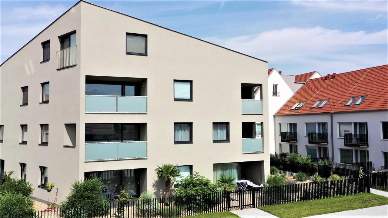 Palm Garden Apartment 1 Mikulov Eksteriør billede